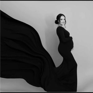 Maternity dress photo session